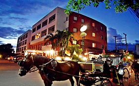 Pin Hotel Lampang